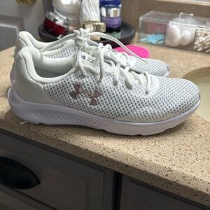 Brand new women’s UA shoes